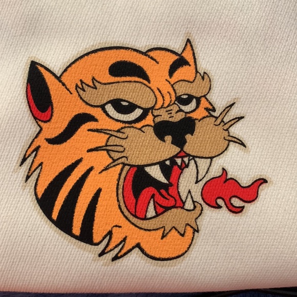 Brand New Zara Tiger Jumper - Picture 4 of 4